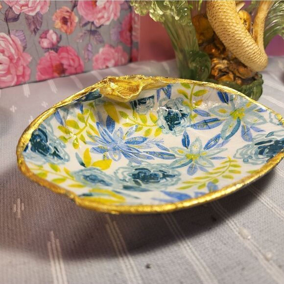 DECOUPAGE CLAM SHELL DECOUPAGE FLOWERS TRINKET DISH - Picture 5 of 10